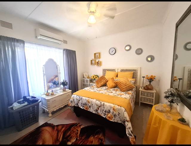 2 BEDROOM TOWNHOUSE FOR SALE IN UVONGO